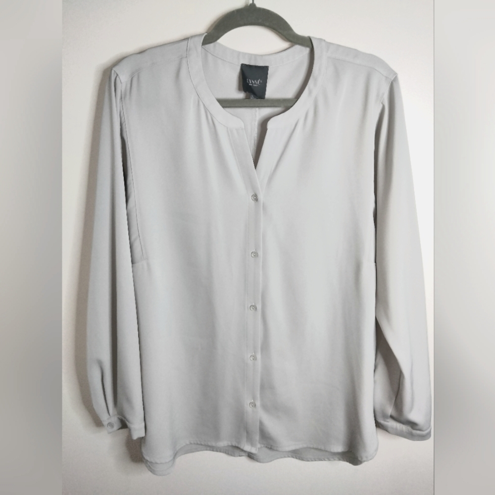 Lysse (Size L) Pearl Gray Stretch V-Neck Button Down Front LS Mia Tunic Blouse